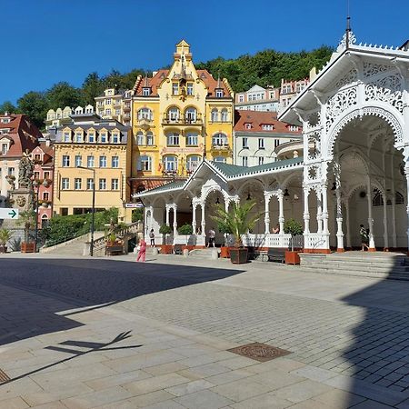 Hotel Asila Karlovy Vary Kültér fotó