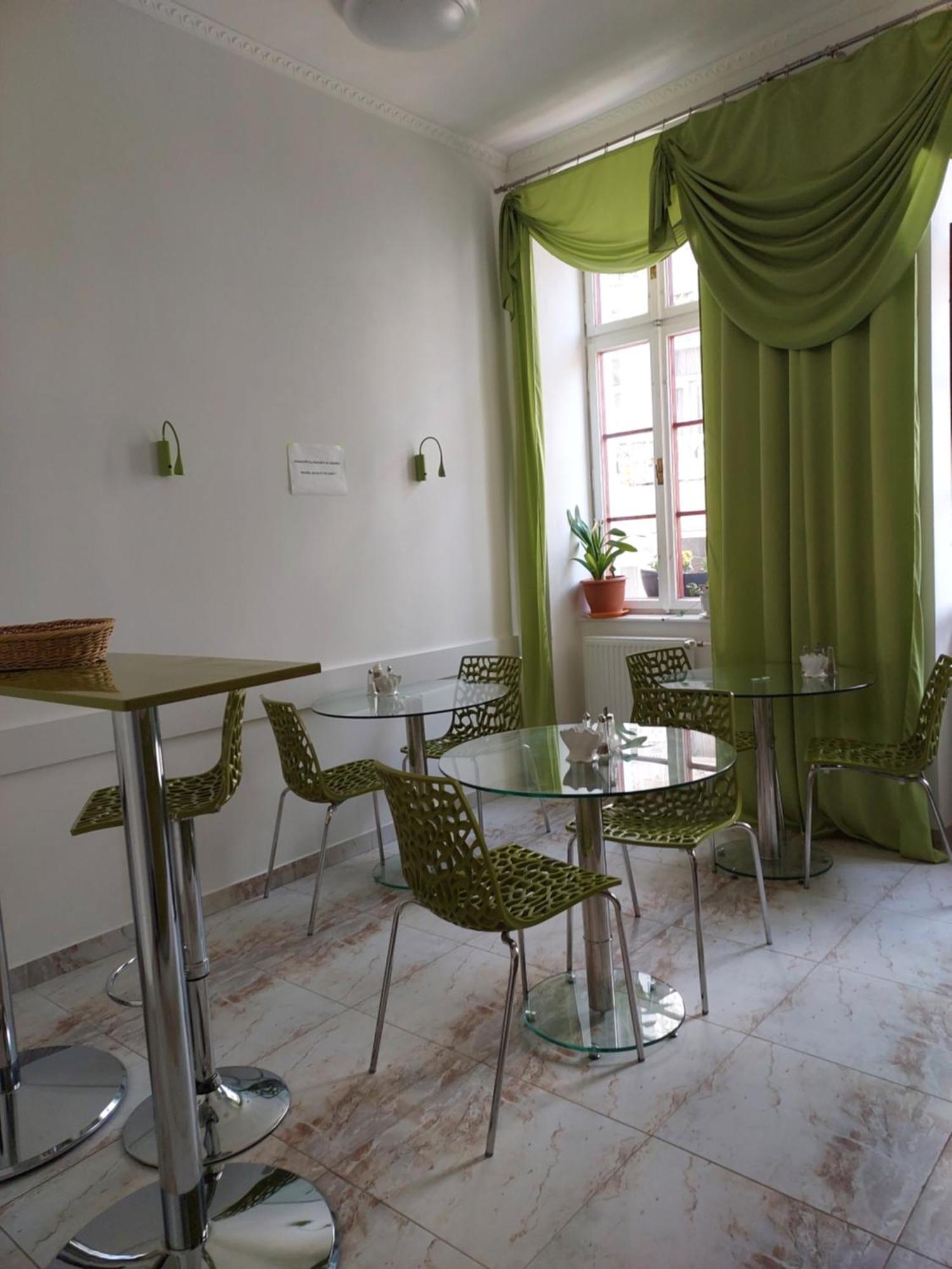 Hotel Asila Karlovy Vary Kültér fotó